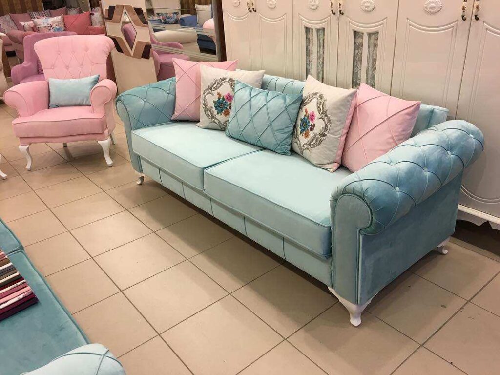 sofa warna pastel